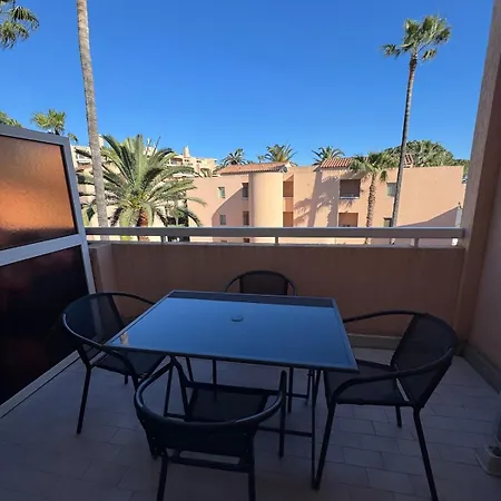 Cosy Avec Terrasse Apartamento