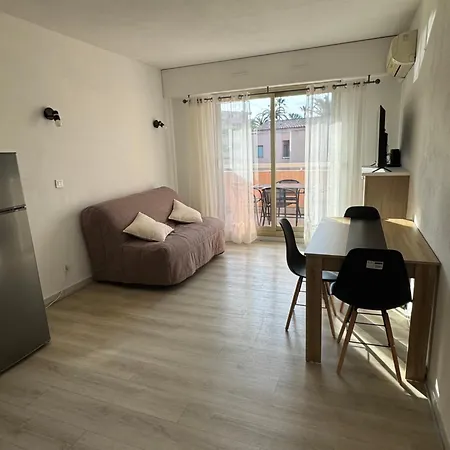 Cosy Avec Terrasse Apartamento *